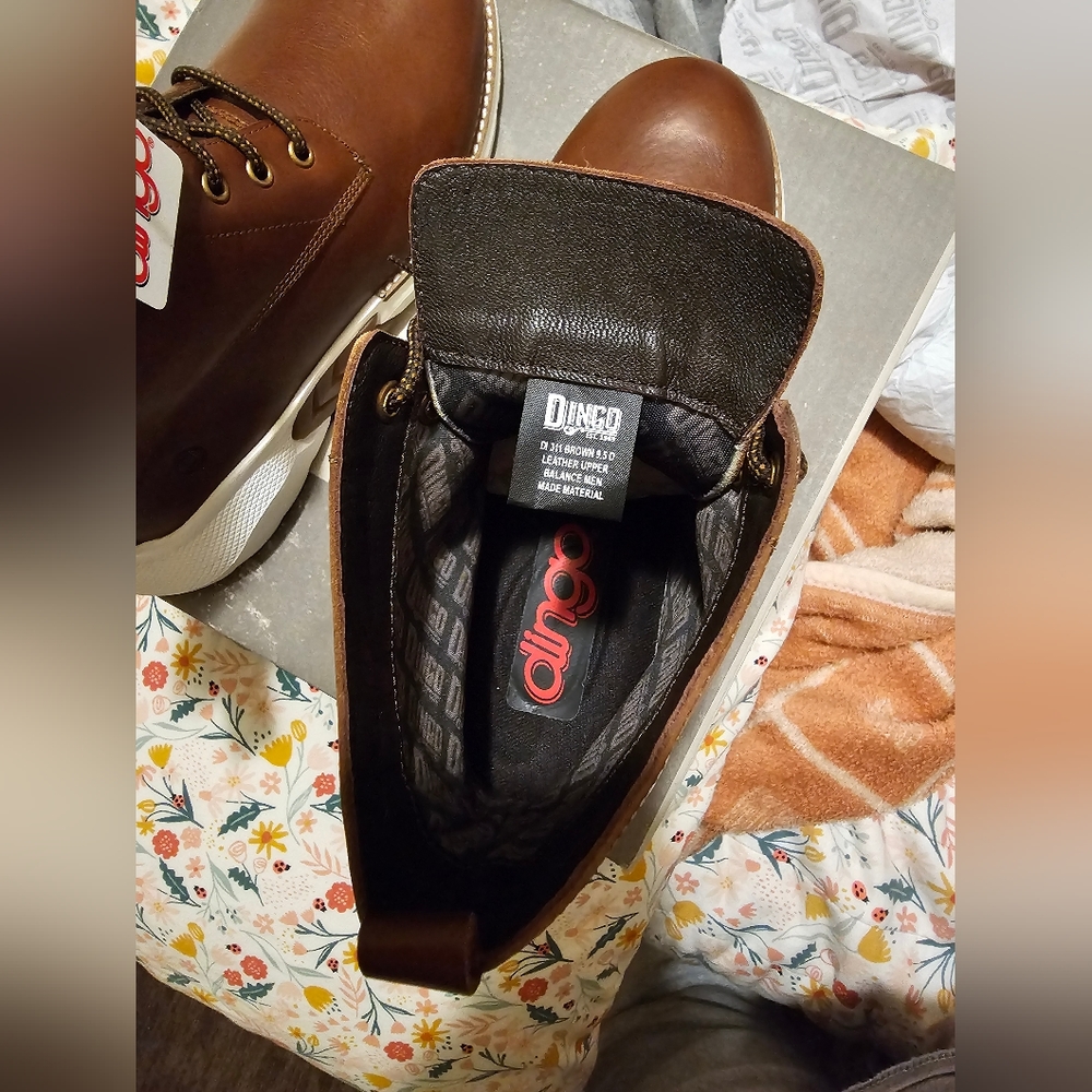 NEW Mens Brown Leather Boots - Picture 4 of 14